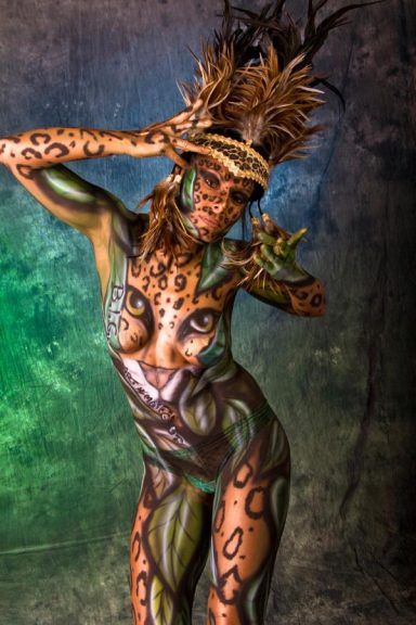 Live-Bodypainting mit dem Thema Wildlive auf der Photokina in Köln.
Jaguar im Dschungel