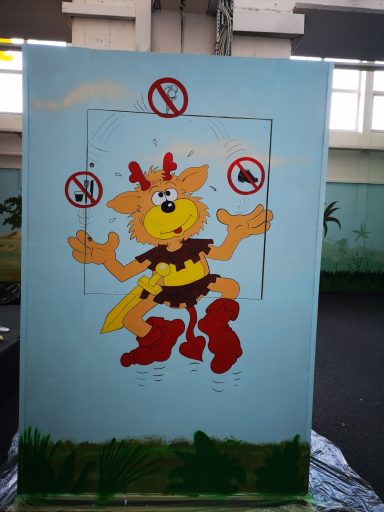 Indoor Spielplatz Wölpi. Maskottchen mit Verhaltensregeln